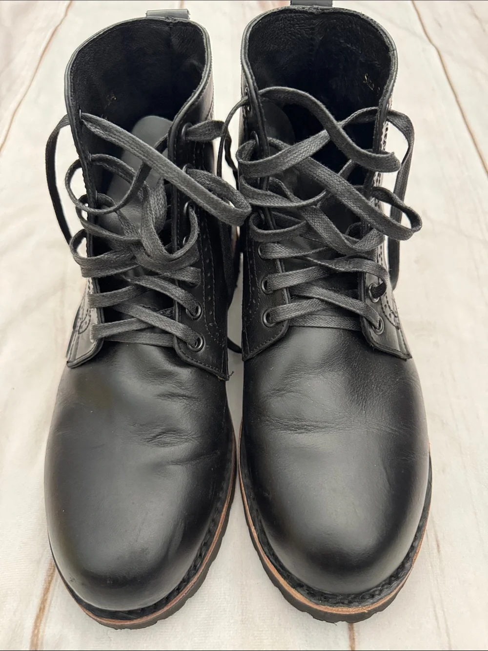 Men’s Broken Homme leather ankle boots
